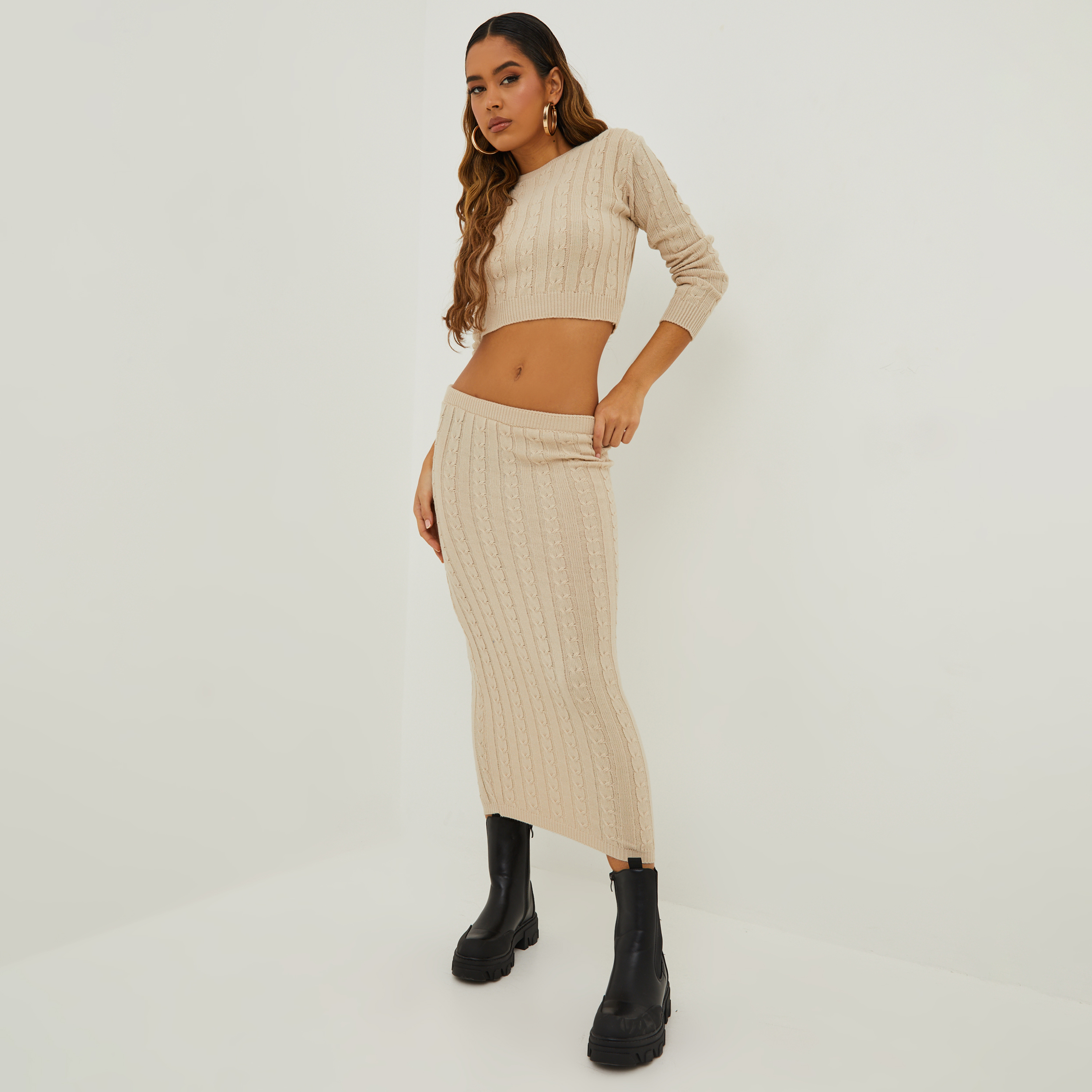 Long Sleeve Crop Top And Midi Skirt Co-ord Set In Stone Cable Knit